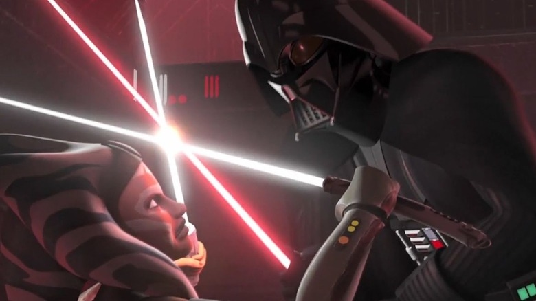 Dark Vador croisant des sabres laser avec Ahsoka Tano dans 