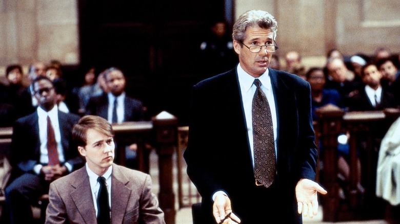 Martin Vail défend Aaron Stampler devant le tribunal en 
