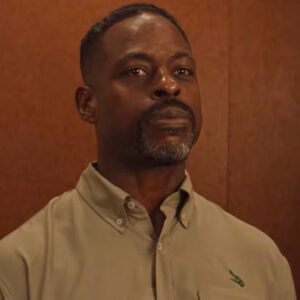 Le thriller de vengeance de Sterling K. Brown a un score de tomates pourries presque parfait
