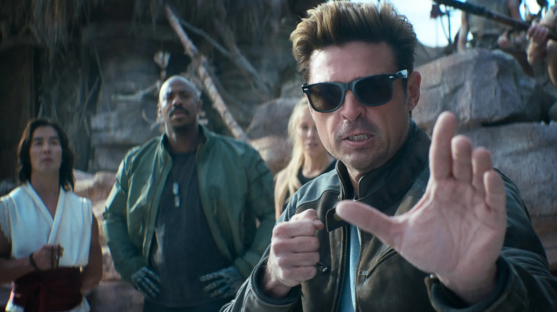 Johnny Cage posant prêt à combattre Baraka dans Mortal Kombat II (2026)