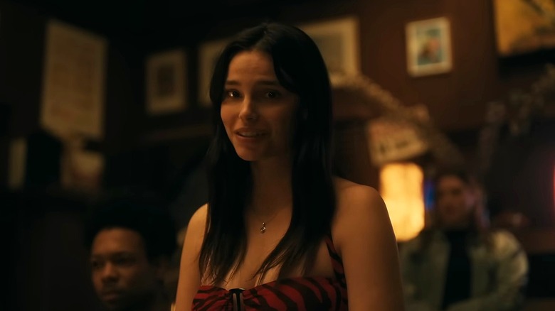 Nikki sourit effrayante dans Obsession