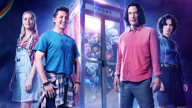 Samara Weaving, Alex Winter, Keanu Reeves et Brigette Lundy-Paine dans Bill & Ted Face the Music