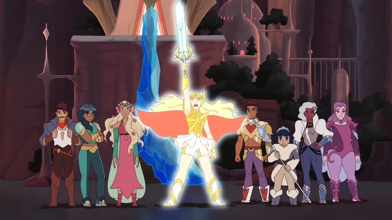 She-Ra brandissant l'épée du pouvoir dans 