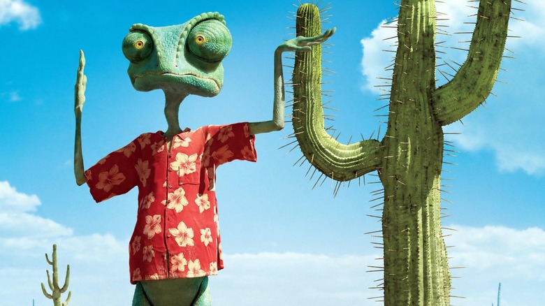 Rango posant près d'un cactus dans Rango (2011)