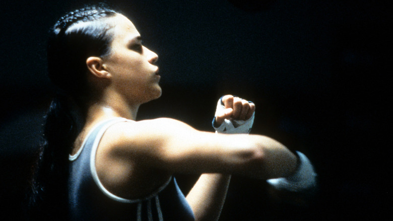 Diana pratiquant ses coups de poing dans Girlfight (2000)