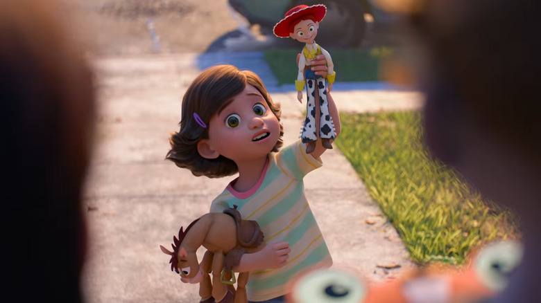Bonnie montre Bullseye et Jessie à ses connaissances lors d'une soirée pyjama dans Toy Story 5