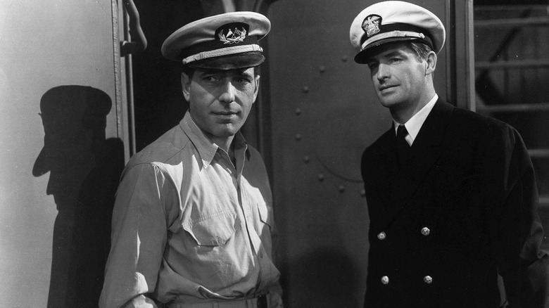 Joe Rossi et l'enseigne Wright à bord dans Action dans l'Atlantique Nord (1943)