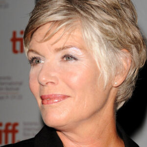 Kelly McGillis de Top Gun confirme ce que nous soupçonnions à propos du comportement de Tom Cruise sur le plateau