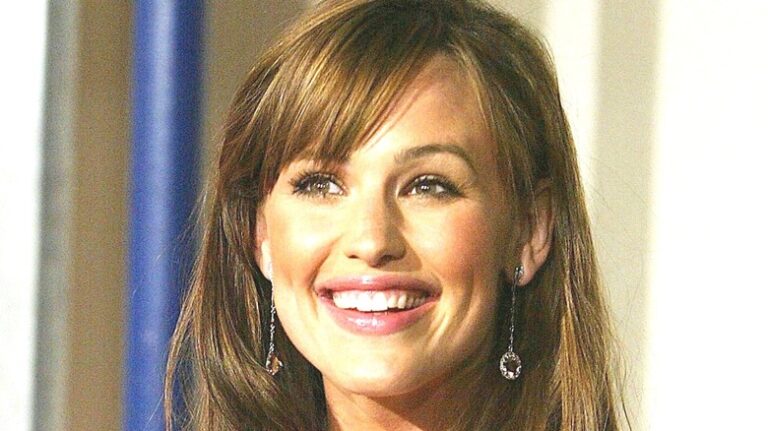 La comédie romantique de Jennifer Garner que vous avez probablement oubliée mettait en vedette quatre énormes stars du MCU