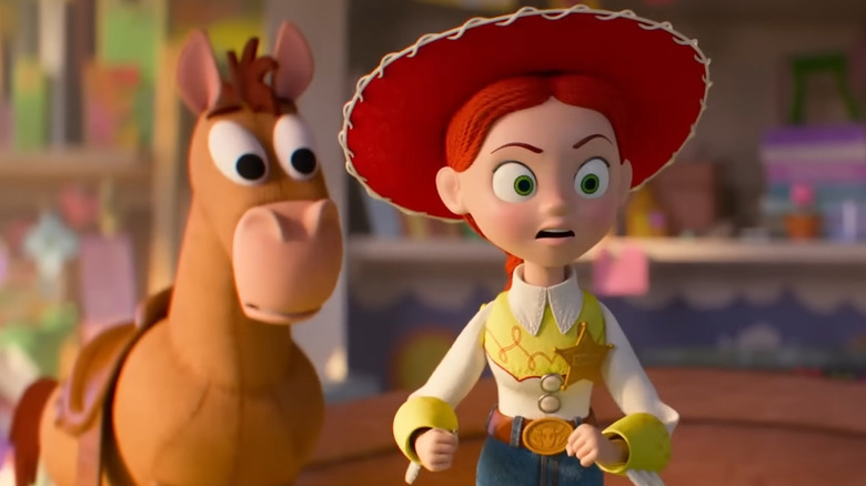 Bullseye et Jessie ont l'air terrifiés par Lilypad dans Toy Story 5