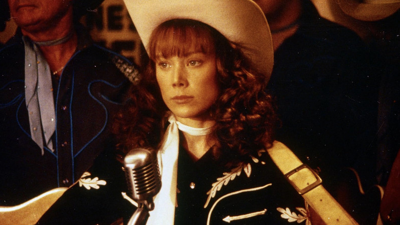 Loretta Lynn se produisant dans "Fille d'un mineur de charbon"