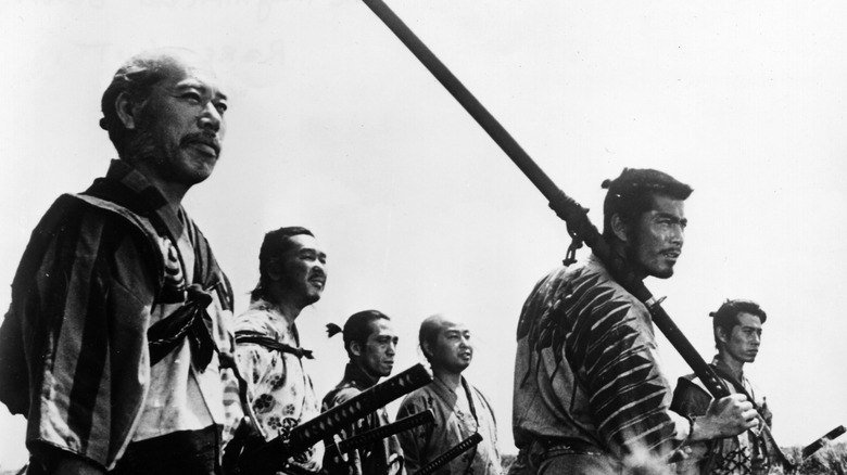 Six des sept protagonistes de Seven Samurai assemblés (1954)