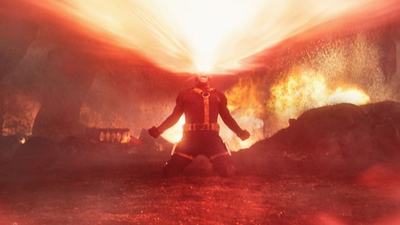 Cyclope déployant ses pouvoirs sur certaines Sentinelles dans Avengers : Doomsday (2026)