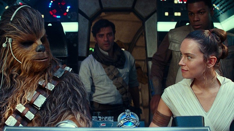 Les personnages principaux de Star Wars : L'Ascension de Skywalker se préparant pour une aventure (2019)