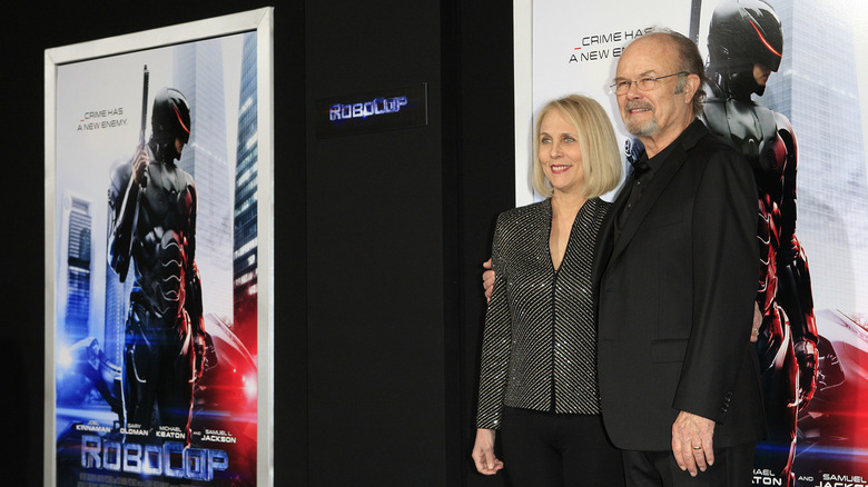 Smith et Joan Pirkle à la première de Robocop