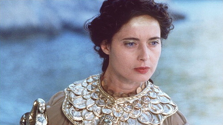 Athéna regardant de côté dans L'Odyssée (1977)