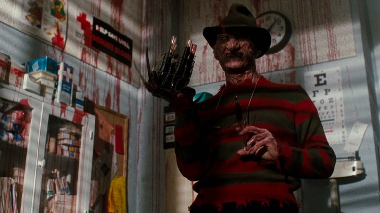 Freddy dans un cabinet médical dans A Nightmare on Elm Street (1984)