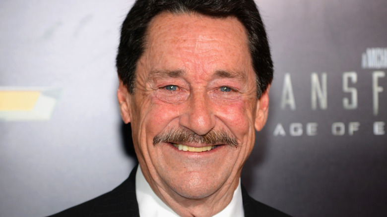 Peter Cullen souriant