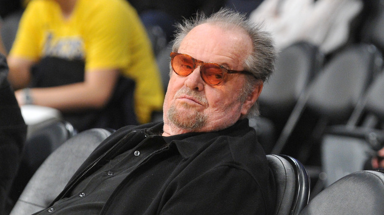 Jack Nicholson regarde les Lakers