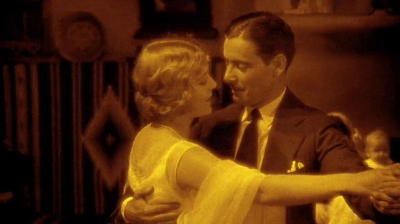 Une scène de danse tendre de The Winning of Barbara Worth (1926)
