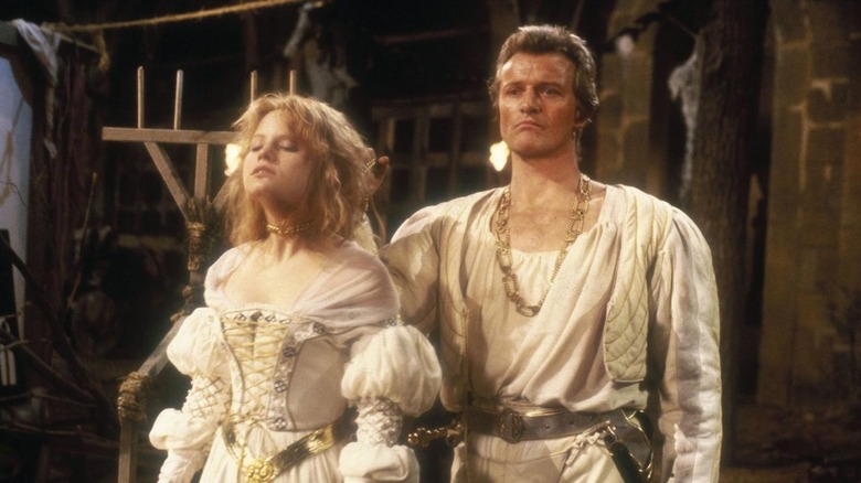 Agnès et Martin dans leur château dans Flesh + Blood (1985)