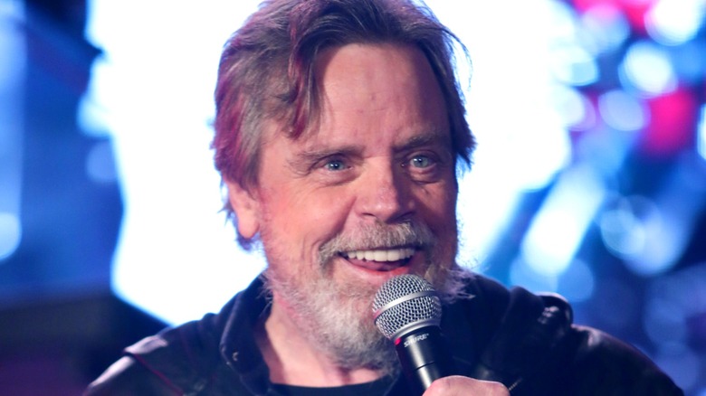 Mark Hamill prend la parole lors d'un événement Make-A-Wish en 2021