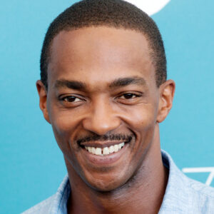 La rencontre la plus grossière avec les fans d'Anthony Mackie pourrait vous donner la nausée