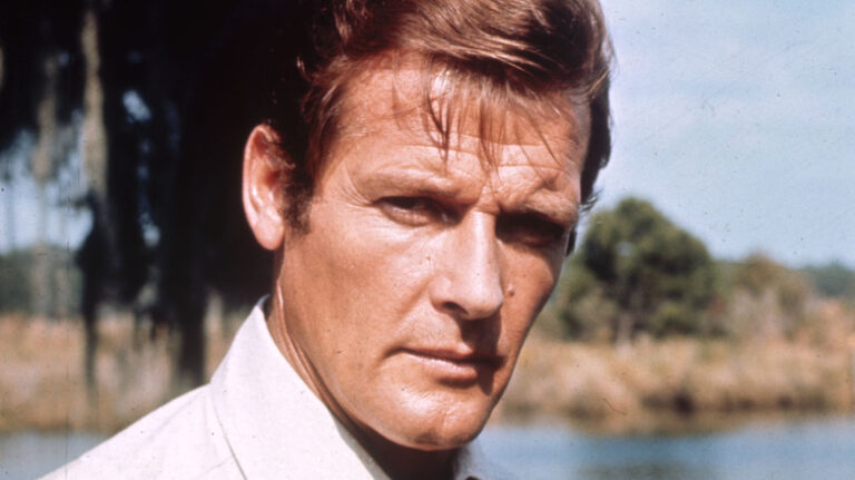 La vérité indescriptible de Roger Moore