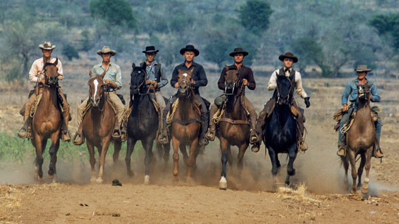 Les Sept Magnifiques à cheval dans 