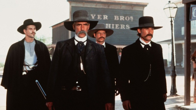 Les quatre pistes de Tombstone déambulant en ville (1993)