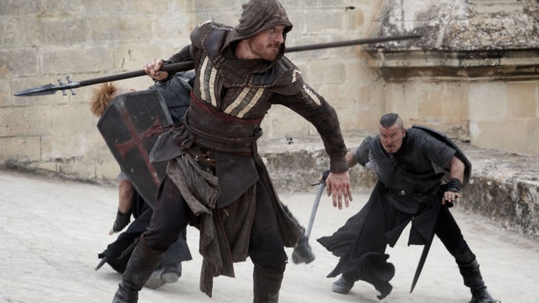 Aguilar de Nerha combat les méchants dans "Assassin's Creed"