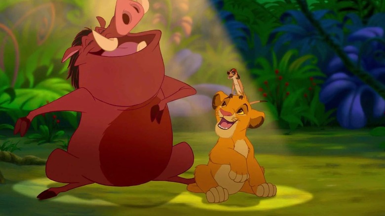 Pumbaa et Timon chantant pour Simba dans Le Roi Lion (1994)