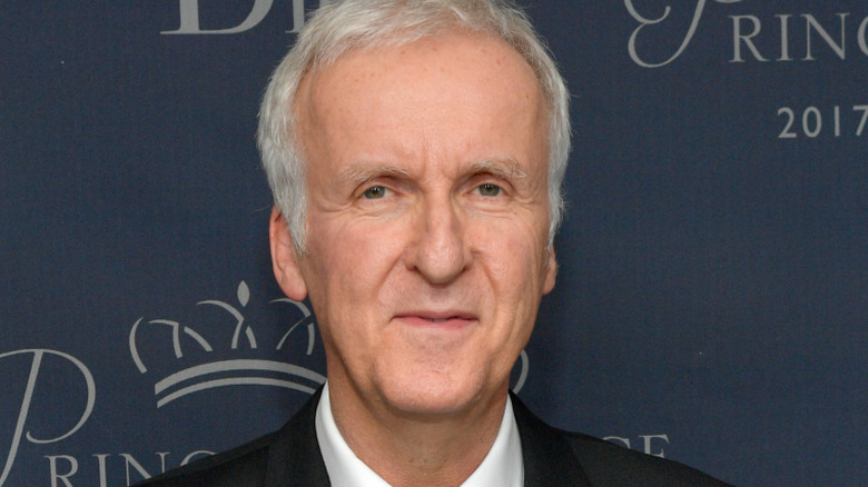 James Cameron assiste à l'événement