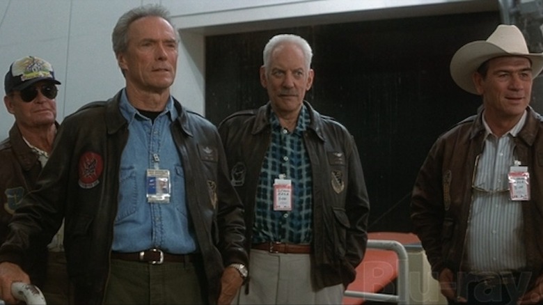 Space Cowboys debout