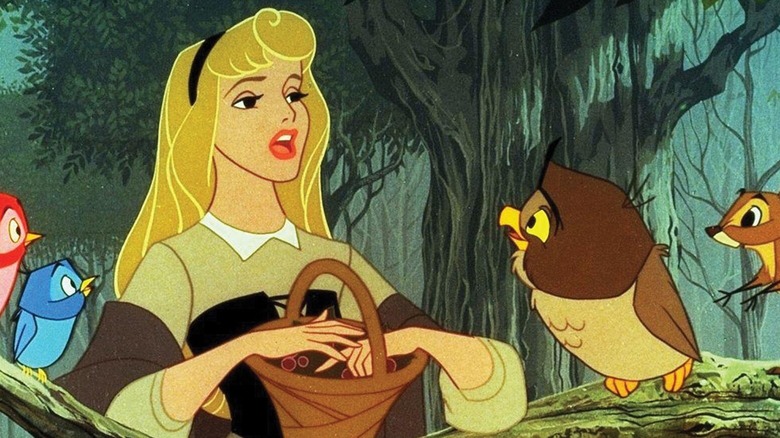 Aurora parle à ses amis les animaux 