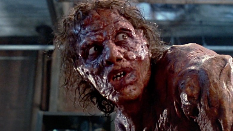 Seth Brundle en pleine transformation dans The Fly (1986)