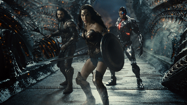 Wonder Woman, Aquaman et Cyborg prêts au combat dans la Justice League de Zack Snyder (2021)