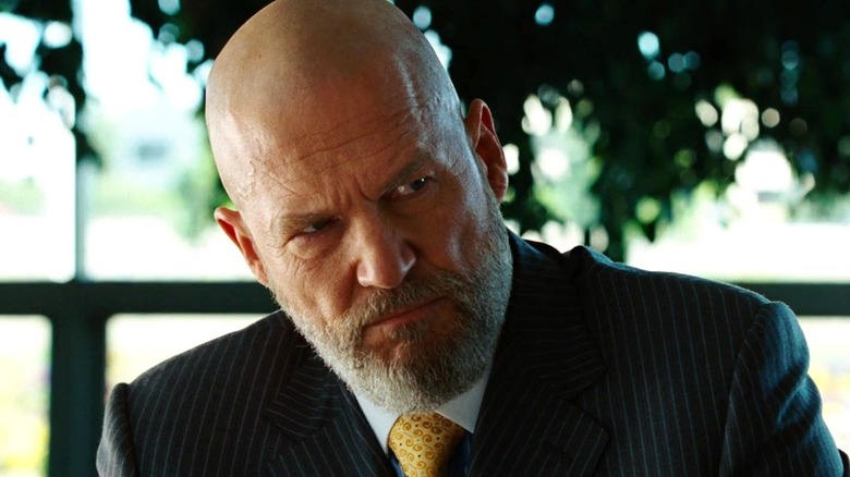 Obadiah Stane mécontent