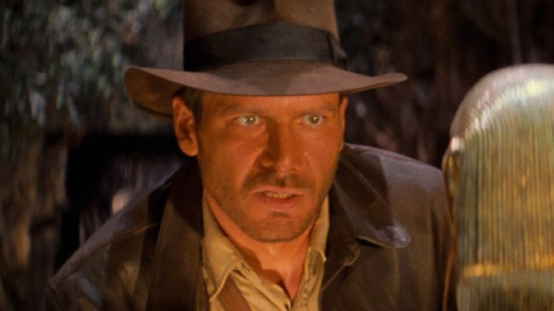 Indiana Jones envisage une idole